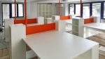 Birouri si etajere cu spatii pentru bibliorafturi