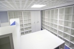 Birouri, etajere, spatii despartitoare, dulapuri pentru haine